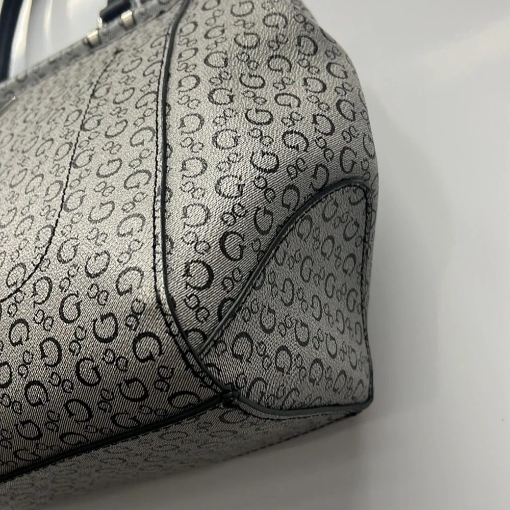 Guess Black and Gray Women's Handbag